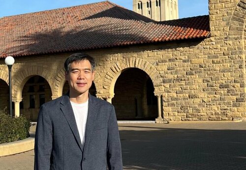 X Богдын аав Стэнфордын Их сургуульд ахлах судлаачаар ажиллахаар болжээ